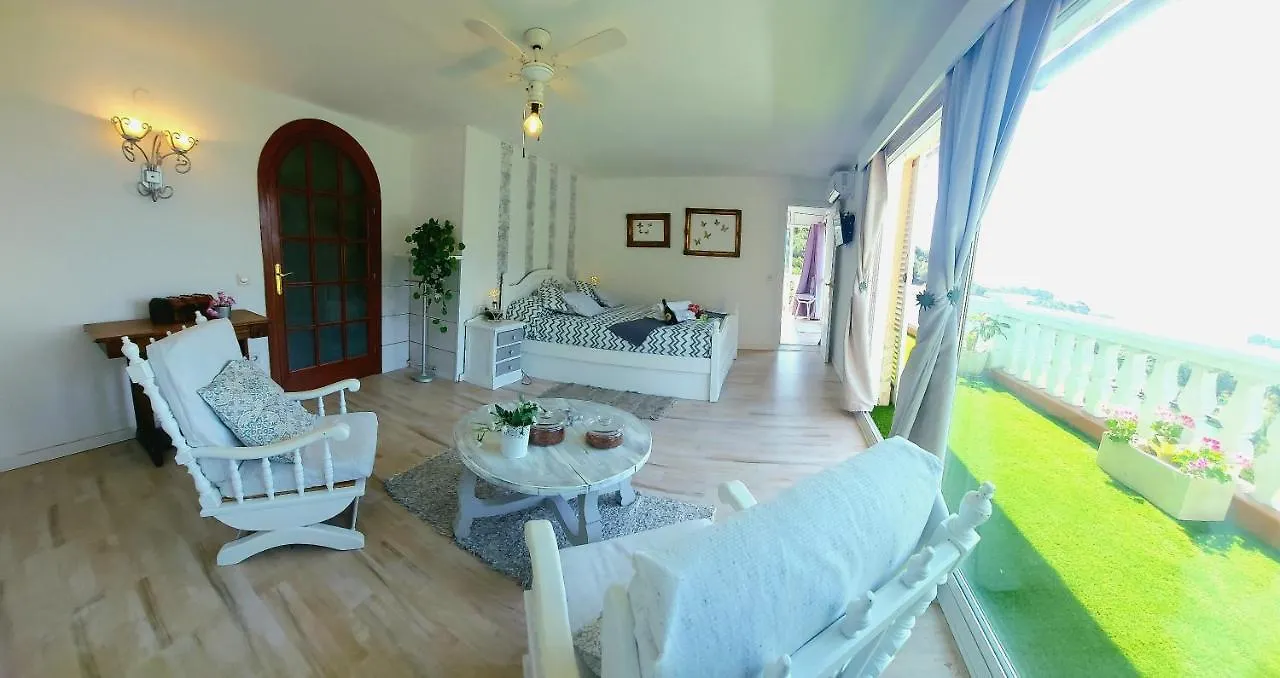 Prázdninový dům Villa Mar I Cel Con Jacuzzi Tossa de Mar Španělsko